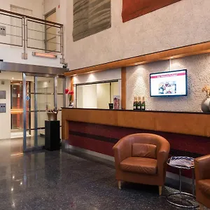 https://htel-serviced-apartments-amsterdam-buitenveldert-2.thehaguehotels.net