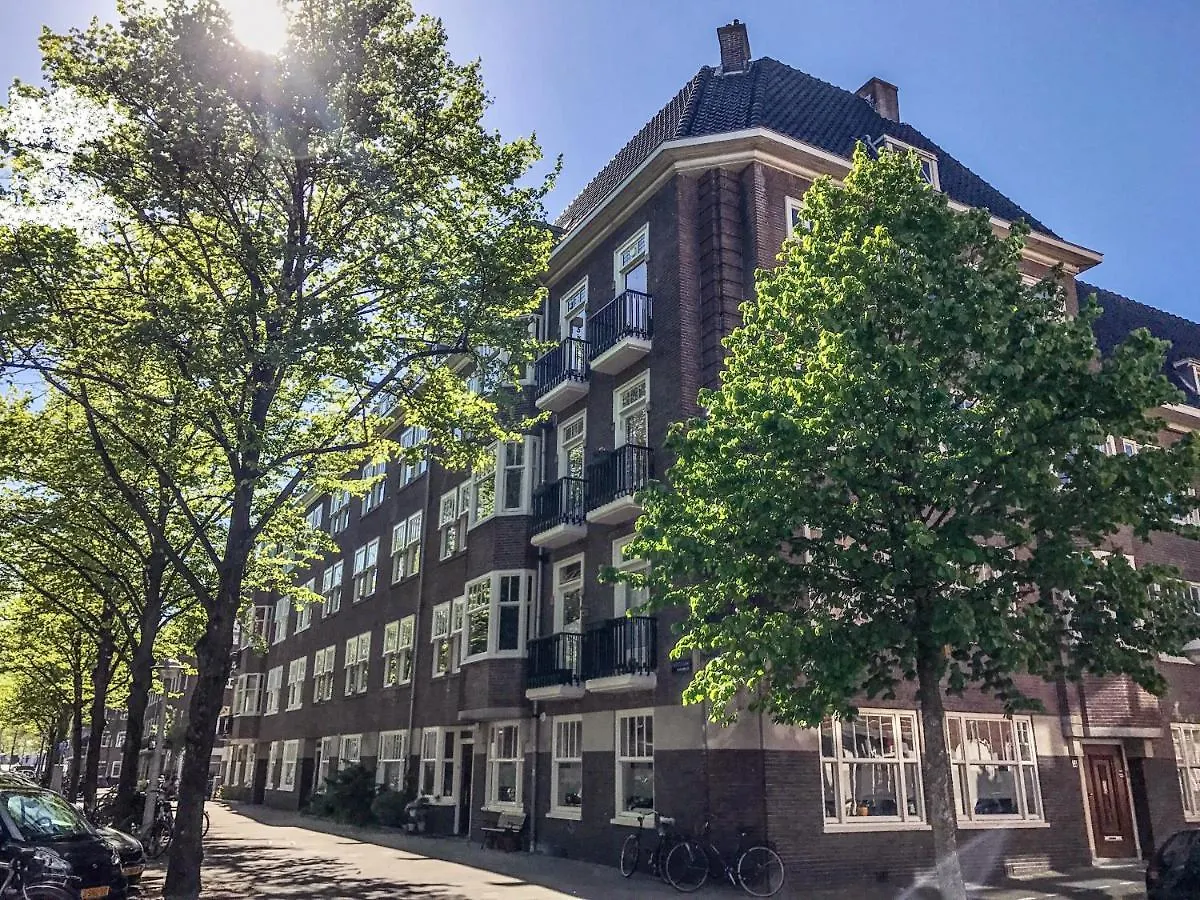 Authentic Amsterdam Bed And Breakfast Rai